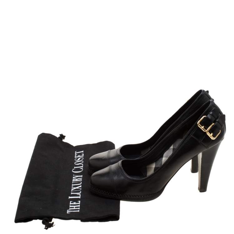 Pre Owned Burberry Black Leather Embellished Pumps Size 39