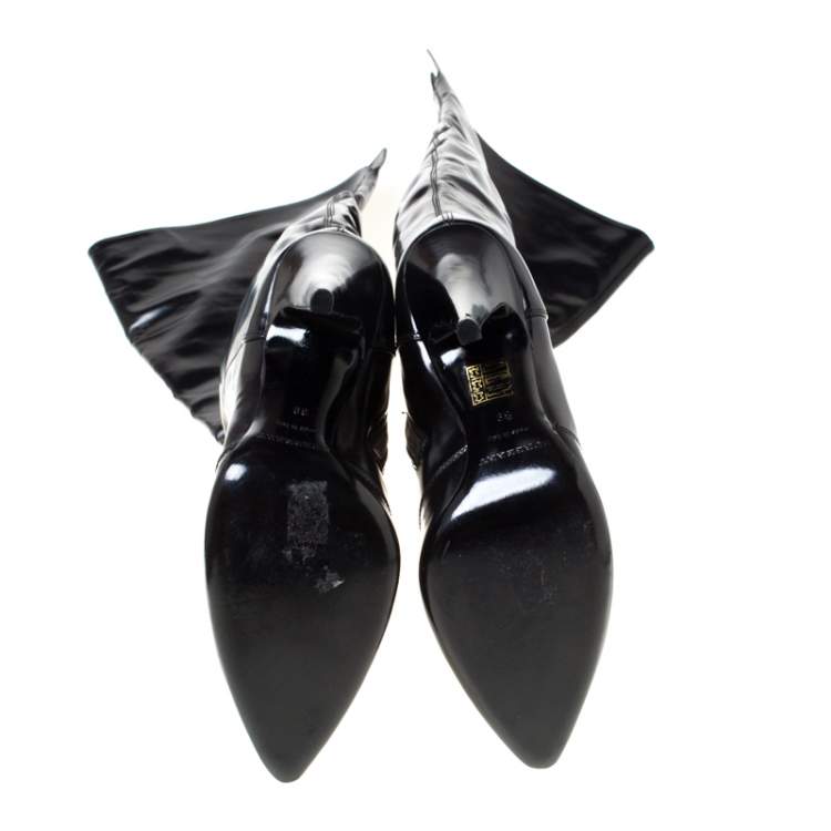 مملوكة مسبقًا Burberry Black Leather Pointed Toe Zipped Thigh High Boots Size 39