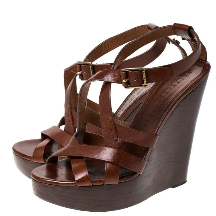مملوكة مسبقًا Burberry Brown Leather Strappy Wedge Platform Sandals Size 38