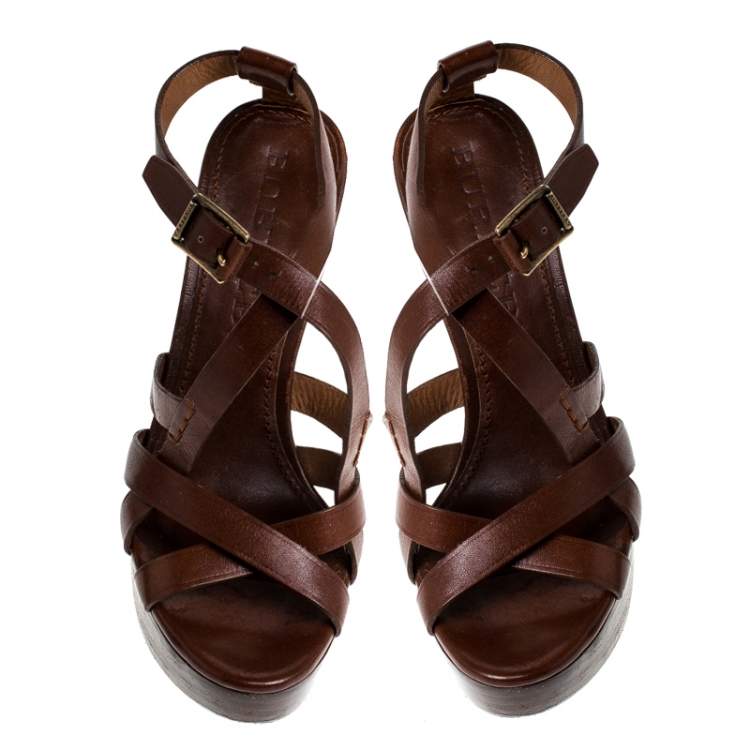 مملوكة مسبقًا Burberry Brown Leather Strappy Wedge Platform Sandals Size 38