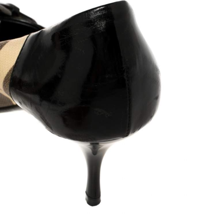 Pre Owned Burberry Black/Beige Nova Check PVC and Patent Leather Buckle Peep Toe Pumps Size 39