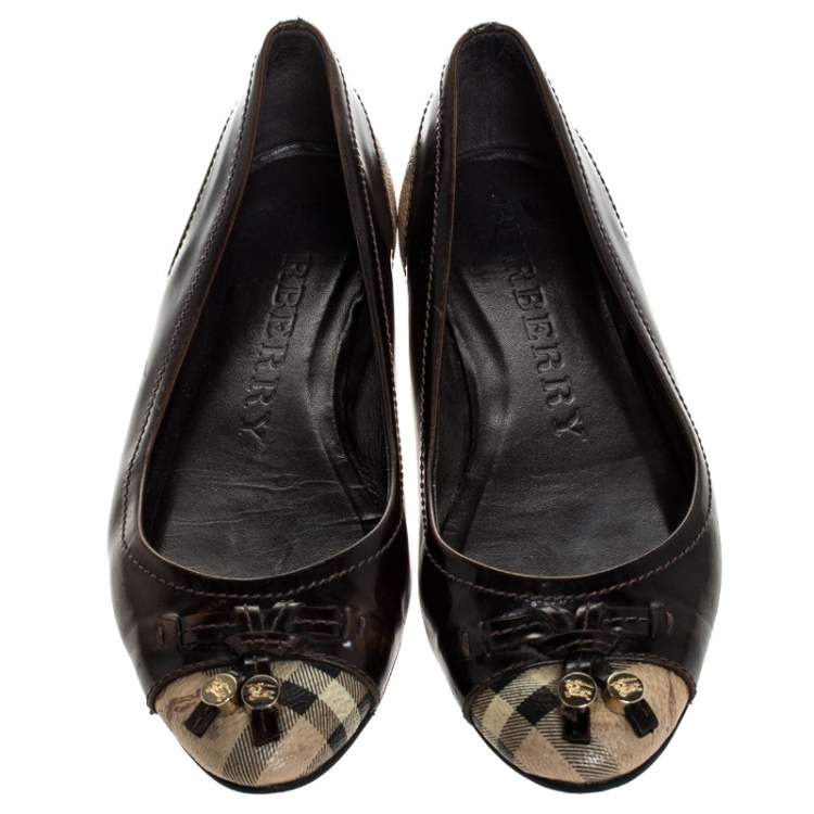 Pre Owned  Burberry Dark Brown Leather And Beige Canvas Bow Round Toe Ballet Flats Size 36.5