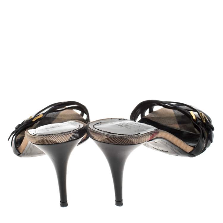 مملوكة مسبقًا Burberry Black Leather Cross Strap Slides Size 40
