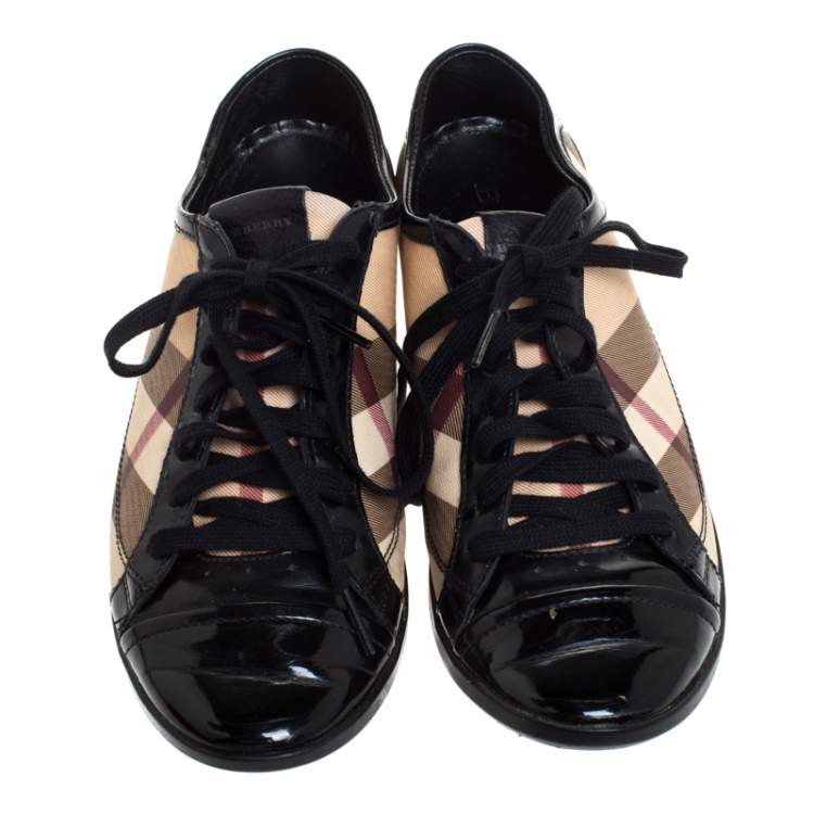 Pre Owned Burberry Black/Beige Nova Check PVC and Leather Lace Low Top  Sneakers Size 39