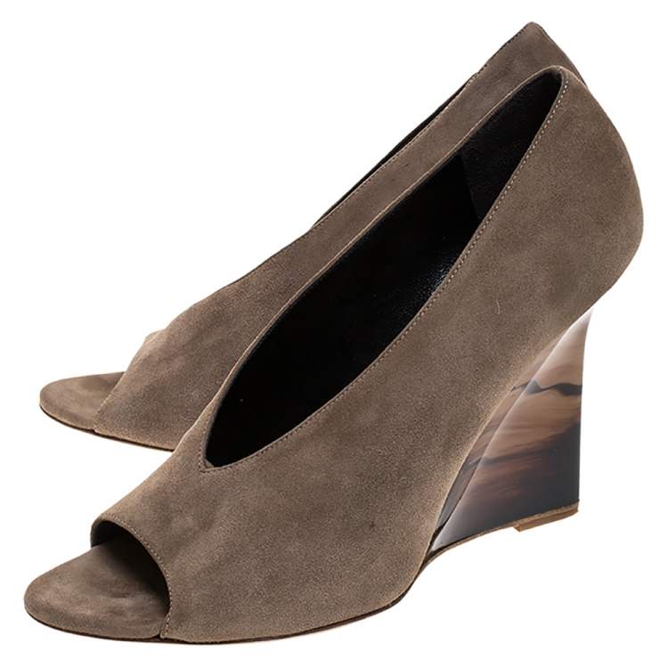 Pre Owned Burberry Grey Suede Reyard Wedge Pumps Size 40.5