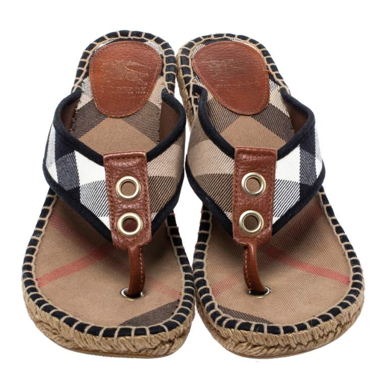 Pre Owned Burberry Beige/Black Novacheck Canvas Espadrille Thong Wedge Sandals Size 39