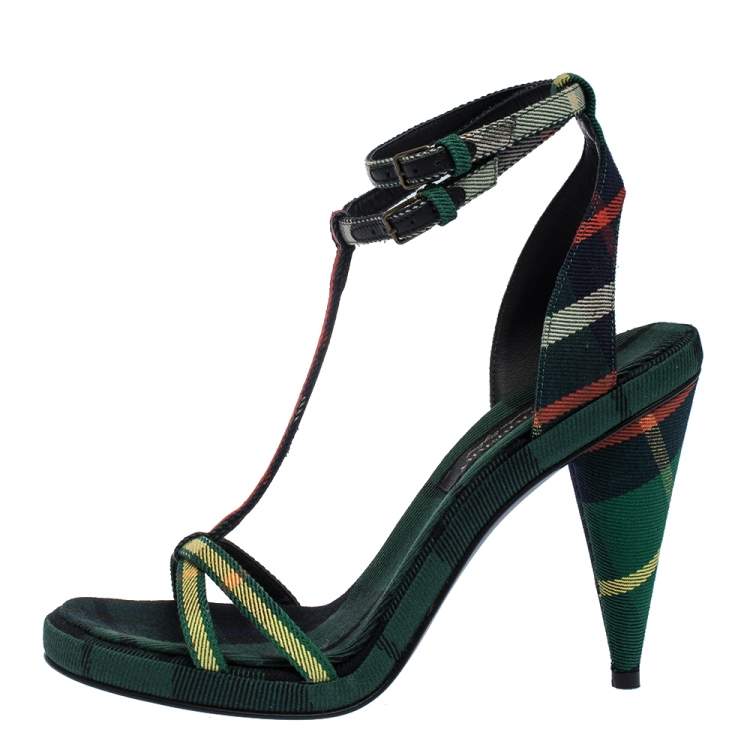 Pre Owned Burberry Green Novacheck Canvas Hans 110 T Strap Sandals Size 37
