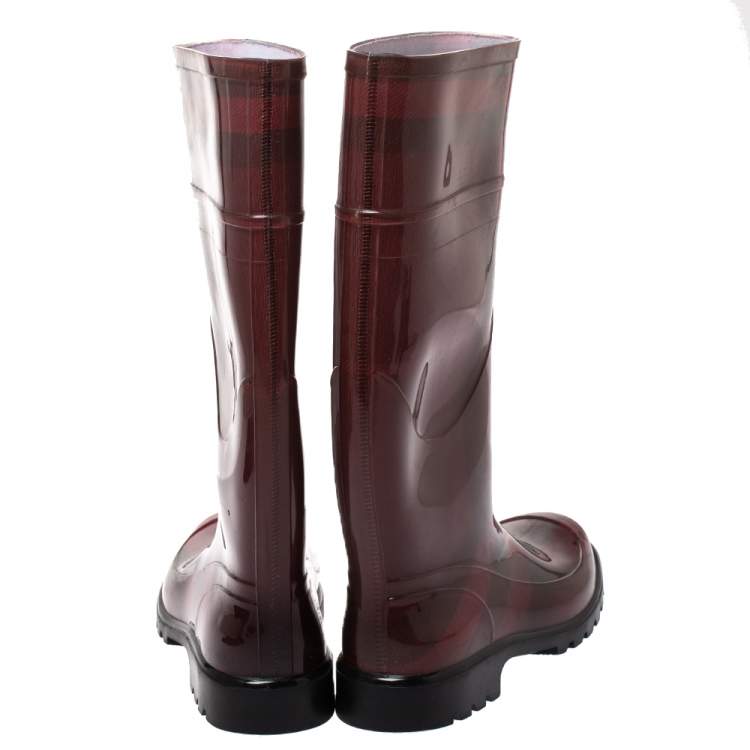 Pre Owned Burberry Red Novacheck Rubber Rain Boots Size 38