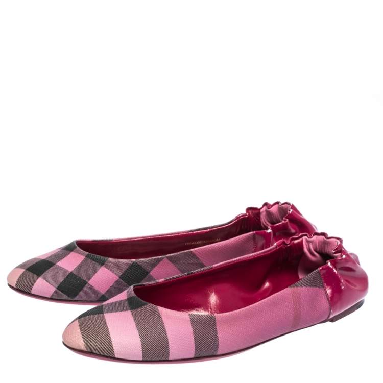 Pre Owned Burberry Dark Pink Leather And Check Canvas Nova Pop Degrade Scrunch Ballerina Size 40