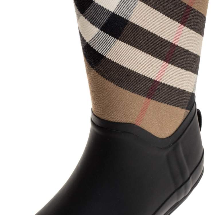Pre Owned Burberry Black House Check Fabric and Rubber Rain Boots Size 38