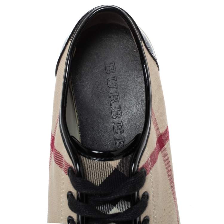 Pre Owned Burberry Beige/Black Nova Check Canvas and Patent Leather Lace Up Sneakers Size 37