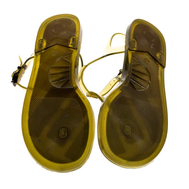 Pre Owned Burberry Green And Check Jelly Thong Sandals Size 41