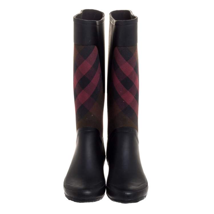 Pre Owned Burberry Black Rubber And Novacheck Canvas Rain Boots Size 41