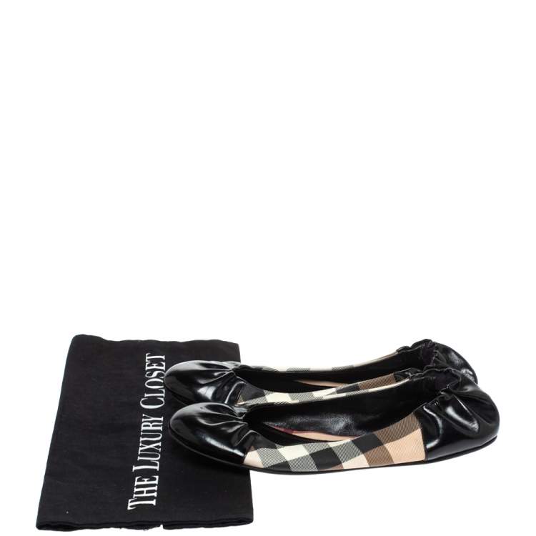 Pre Owned Burberry Black Patent Leather And Nova Check Canvas Scrunch Ballet Flats Size 38