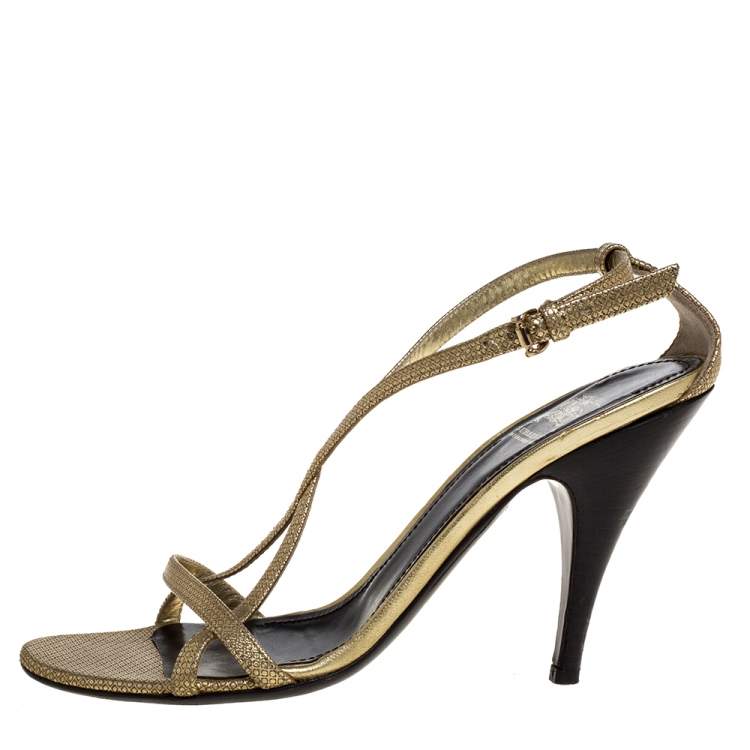 Pre Owned Burberry Metallic Gold Textured Leather Strappy Sandals Size 37