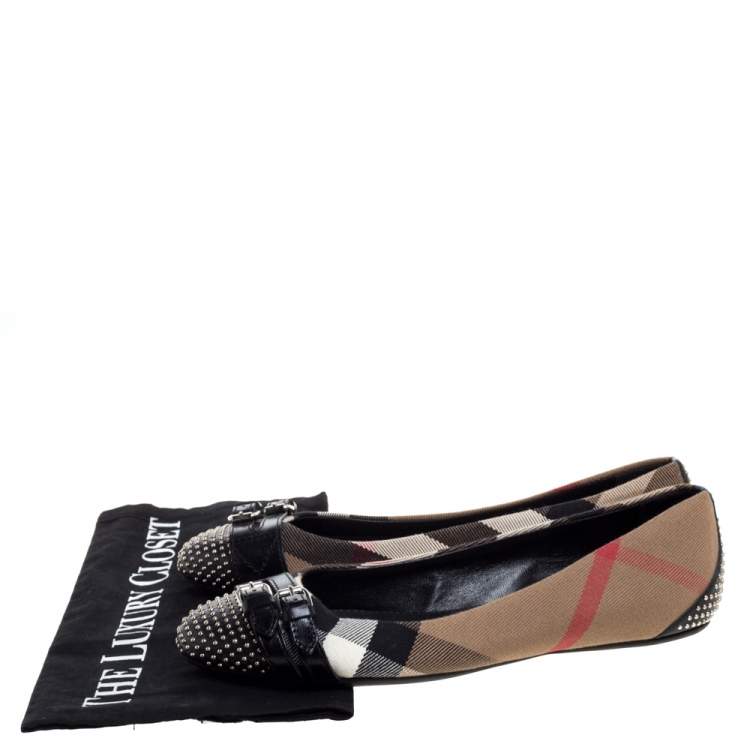 Pre Owned Burberry Beige Nova Check Canvas and Black Studded Leather Buckle Detail Ballet Flats Size 36