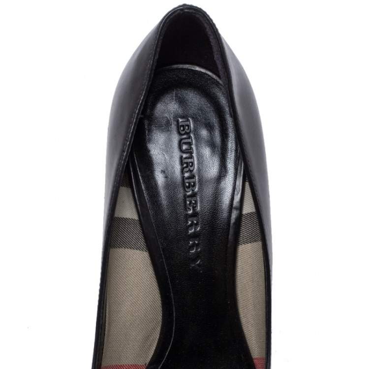 Pre Owned Burberry Black Leather Pointed Toe Pumps Size 37