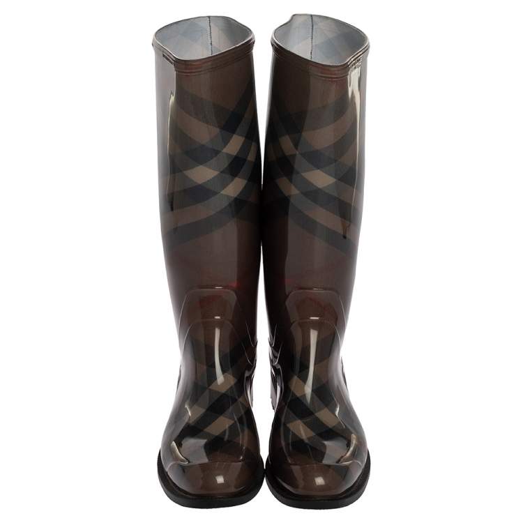 Pre Owned Burberry Brown Nova Check Rubber Rain Boots Size 41