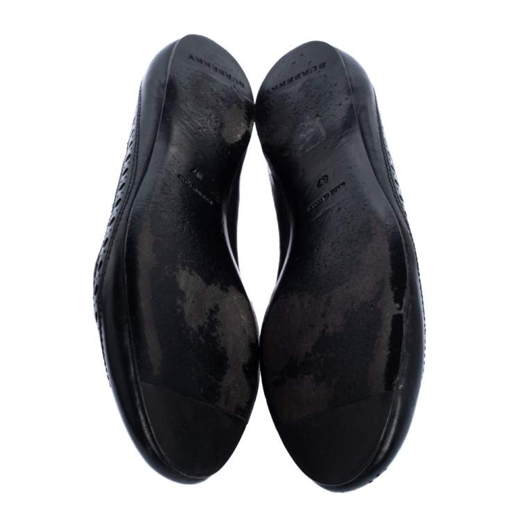 Pre Owned Burberry Black/Beige Nova Check Coated Canvas and Brogue Leather Ballet Flats Size 37