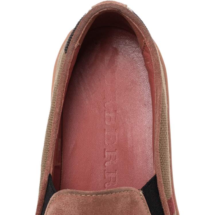 مملوكة مسبقًا Burberry Pink Suede And Check Canvas Gauden Slip On Sneakers Size 36
