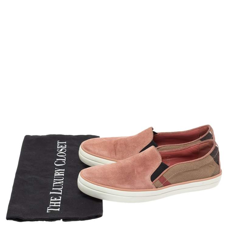 مملوكة مسبقًا Burberry Pink Suede And Check Canvas Gauden Slip On Sneakers Size 36