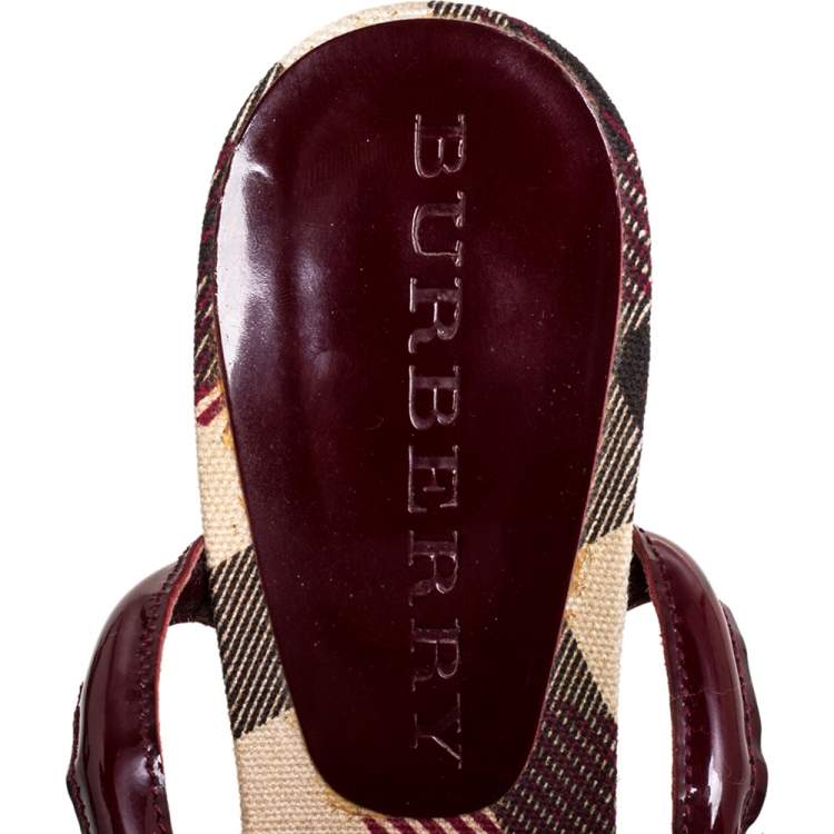 Pre Owned Burberry Burgundy Patent Leather Nova Heart Open Toe Sandals Size 38