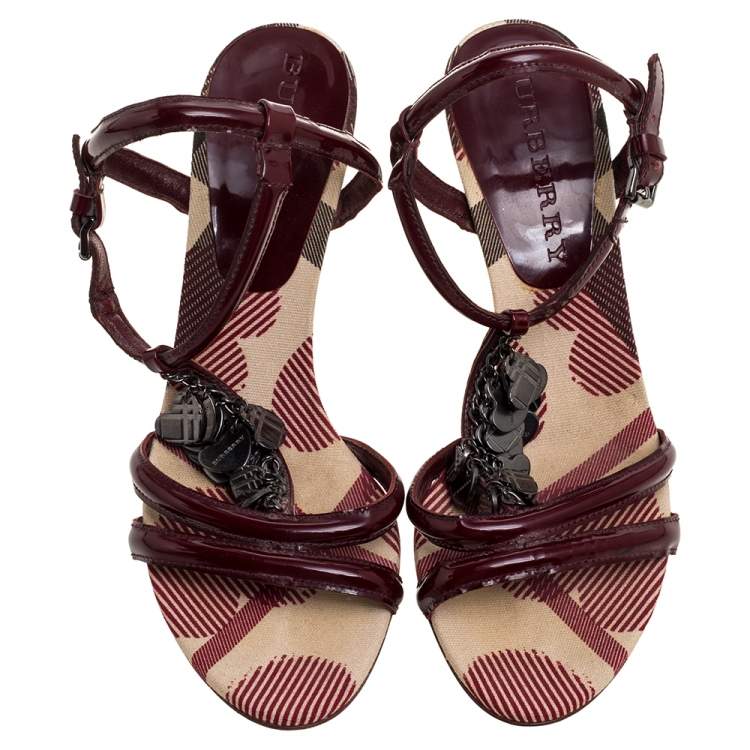 Pre Owned Burberry Burgundy Patent Leather Nova Heart Open Toe Sandals Size 38