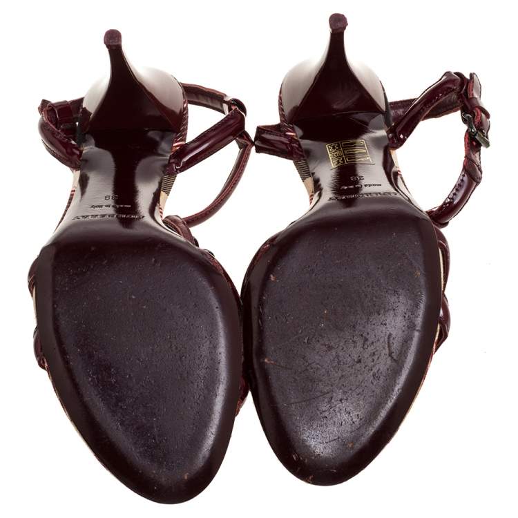 Pre Owned Burberry Burgundy Patent Leather Nova Heart Open Toe Sandals Size 38