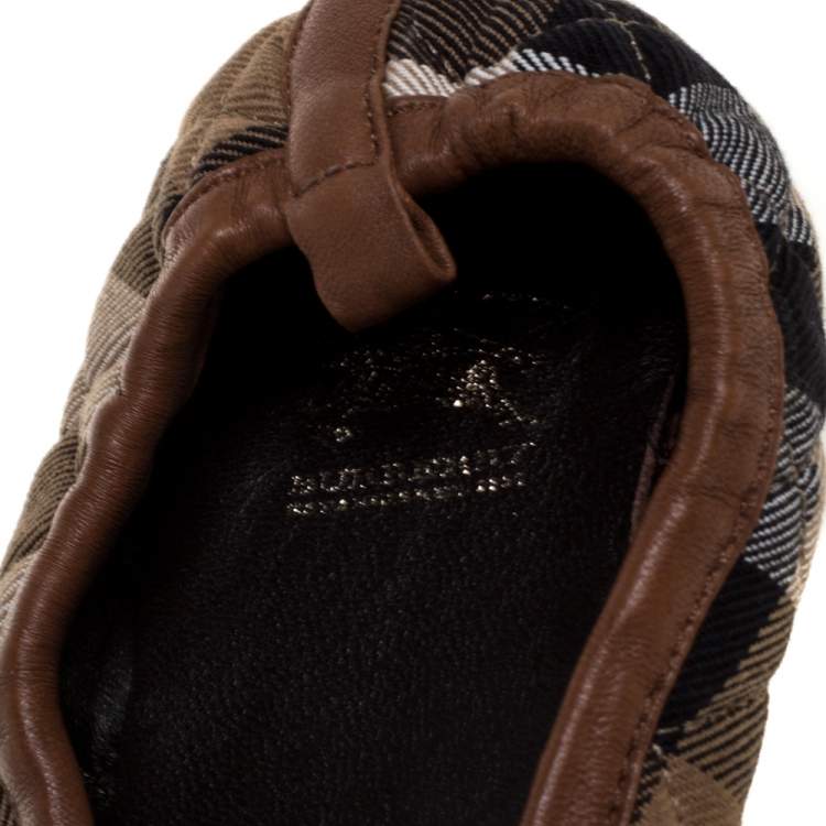 Pre Owned Burberry Beige Canvas And Leather Housecheck Flats Size XL