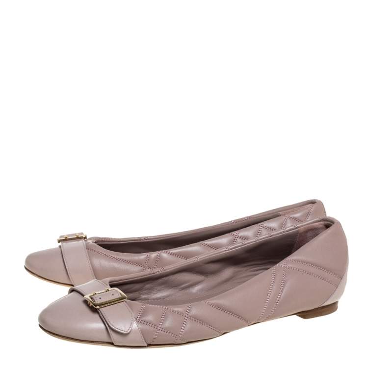 Pre Owned Burberry Pale Pink Quilted Leather Buckle Ballet Flats Size 38