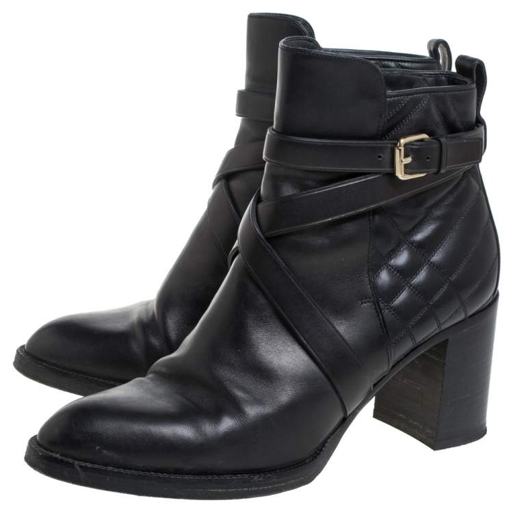 Pre Owned Burberry Black Quilted Leather Buckle Ankle Boots Size 40