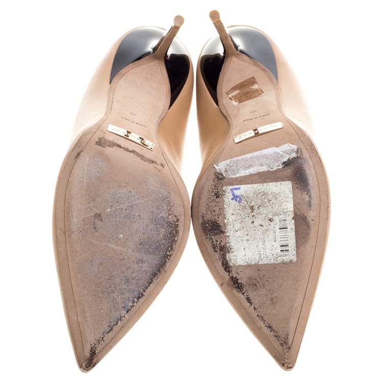 Pre Owned Burberry Beige Leather Pumps Size 38