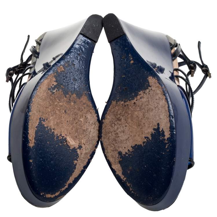 Pre Owned Burberry Blue Patent Leather, PVC and Check Canvas Ankle Strap Wedge Platform Sandals Size 41