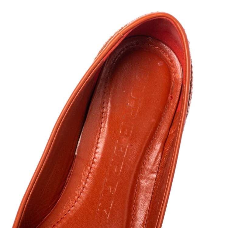 Pre Owned Burberry Orange Brogue Leather And Haymarket Check Canvas Tudor Ballet Flats Size 37