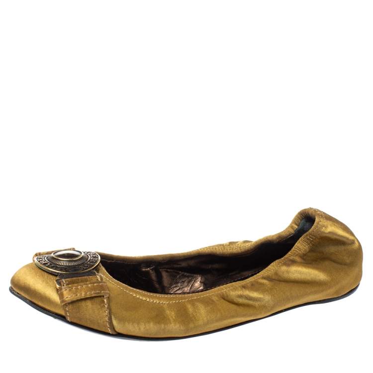 Burberry Metallic Gold Satin Leather Medallion Scrunch Ballet Flats Size 37  Burberry | TLC