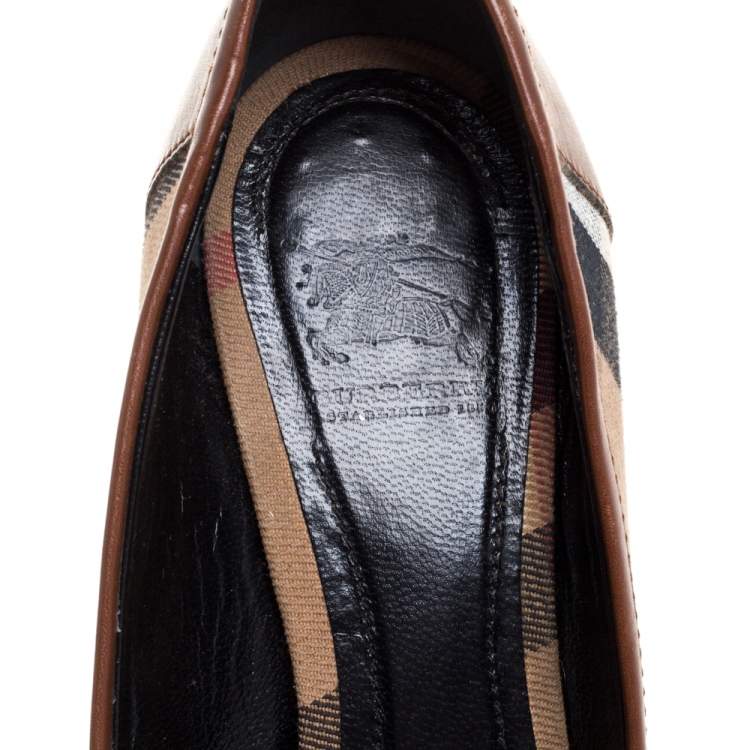 Pre Owned Burberry Brown Housecheck Canvas and Leather Pointed Toe Buckle Pumps Size 39.5