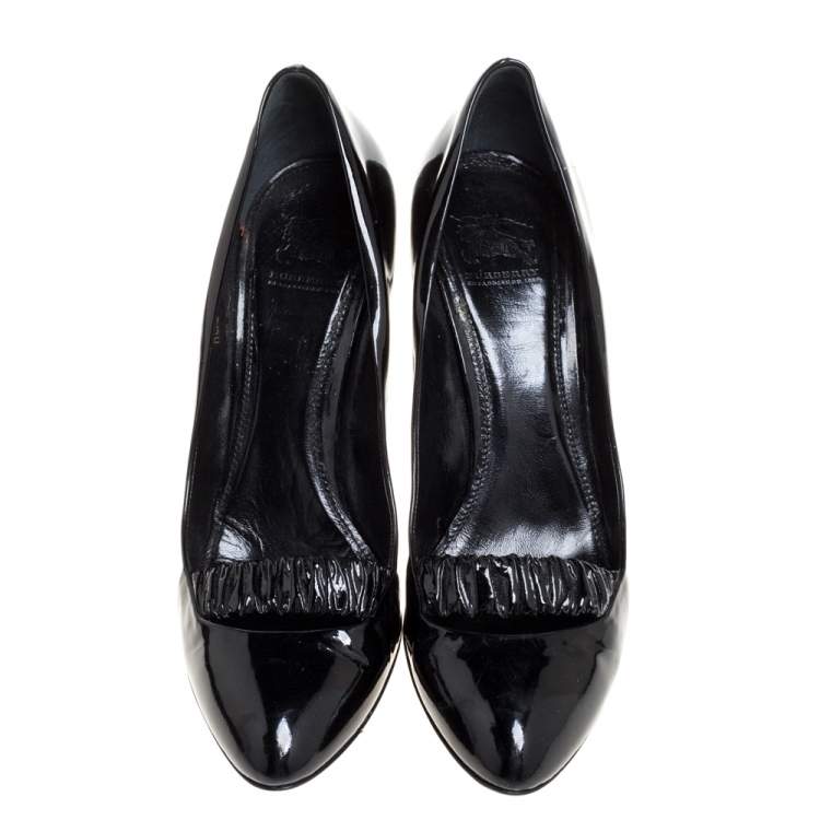 Pre Owned Burberry Black Patent Leather Pumps Size 39.5