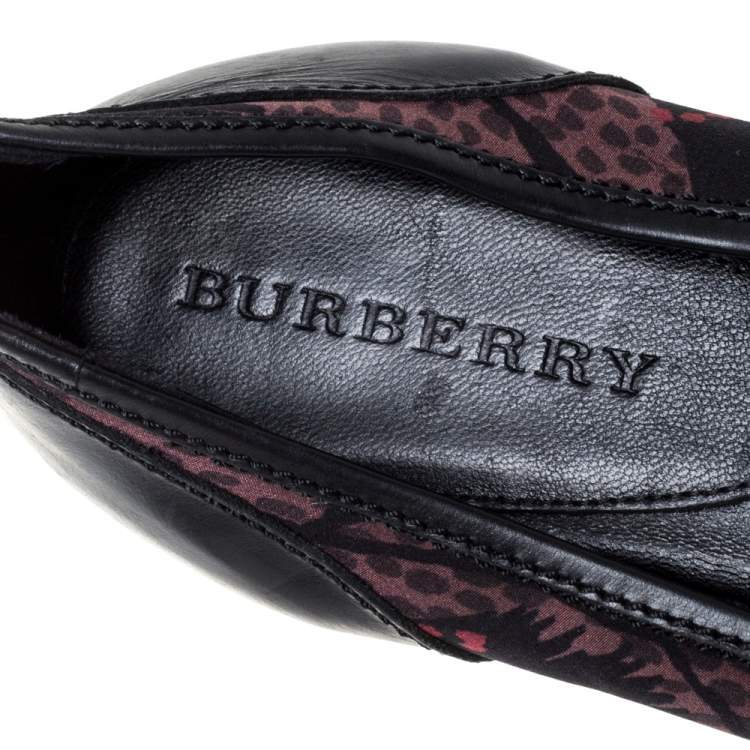 Pre Owned Burberry Black Printed Satin Bow Ballet Flats Size 38