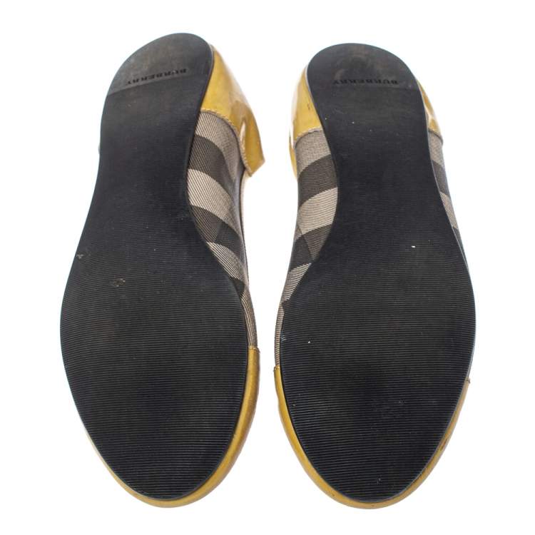 Pre Owned Burberry Beige Patent Leather And Nova Check Canvas Scrunch Ballet Flats Size 37