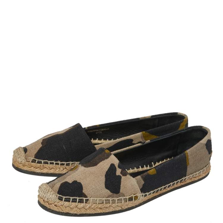 Pre Owned Burberry Beige Camo Print Canvas Slip on Espadrilles Size 37.5