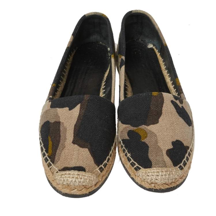 Pre Owned Burberry Beige Camo Print Canvas Slip on Espadrilles Size 37.5
