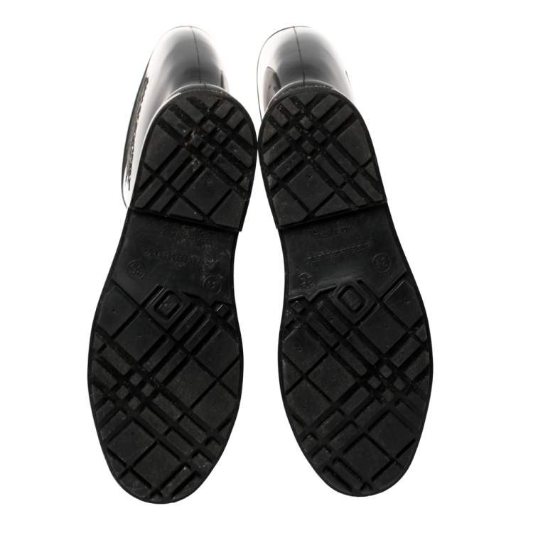 Pre Owned Burberry Black Rubber Knight Rain Boots Size 36
