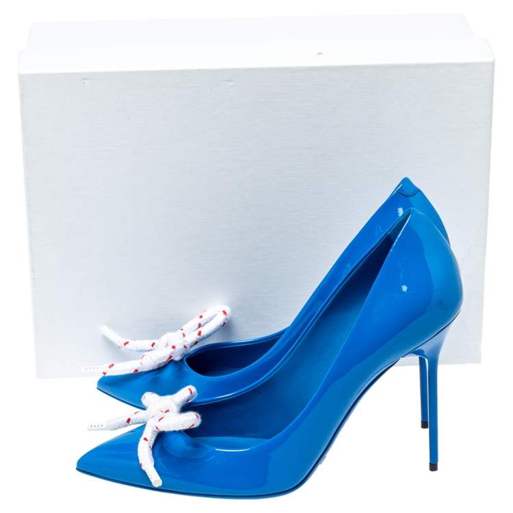Pre Owned Burberry Blue Patent Leather Finsbury Bow Pointed Toe Pumps Size 40