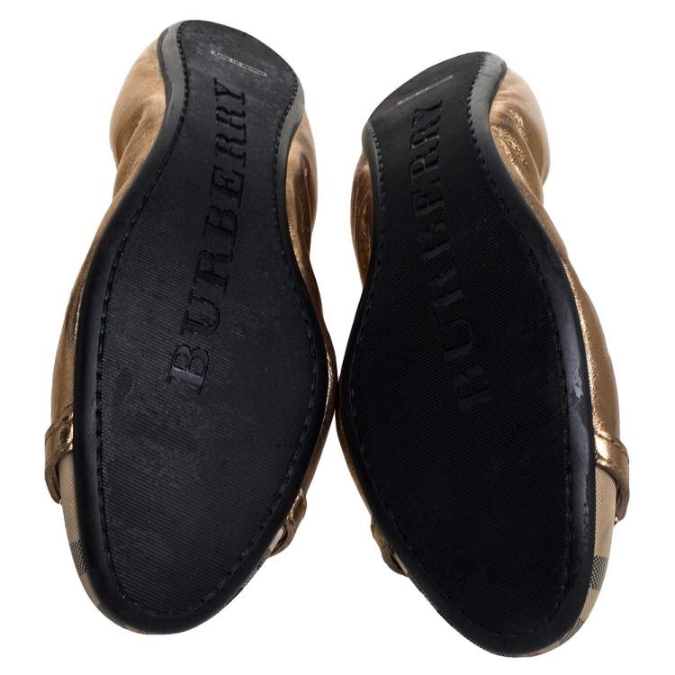 Pre Owned Burberry Nova Check Canvas And Metallic Gold Leather Southwark Scrunch Ballet Flats Size 38