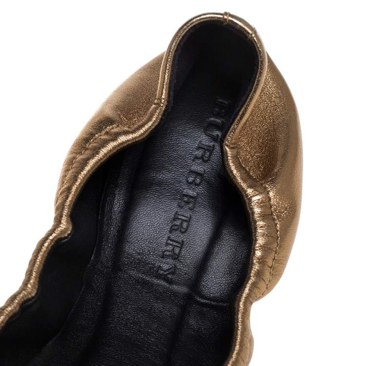 Pre Owned Burberry Nova Check Canvas And Metallic Gold Leather Southwark Scrunch Ballet Flats Size 38