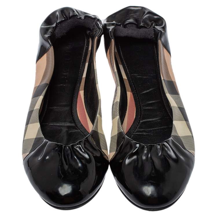 Pre Owned Burberry Black House Check Canvas and Leather Scrunch Ballet Flats Size 38.5