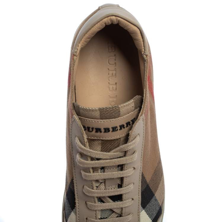 مملوكة مسبقًا Burberry Beige Nova Canvas And Leather Low Top Sneakers Size 40