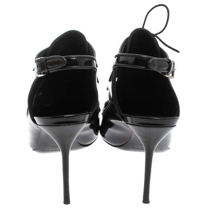 Pre Owned Burberry Black Patent Leather Buckton Pointed Toe Pumps Size 37