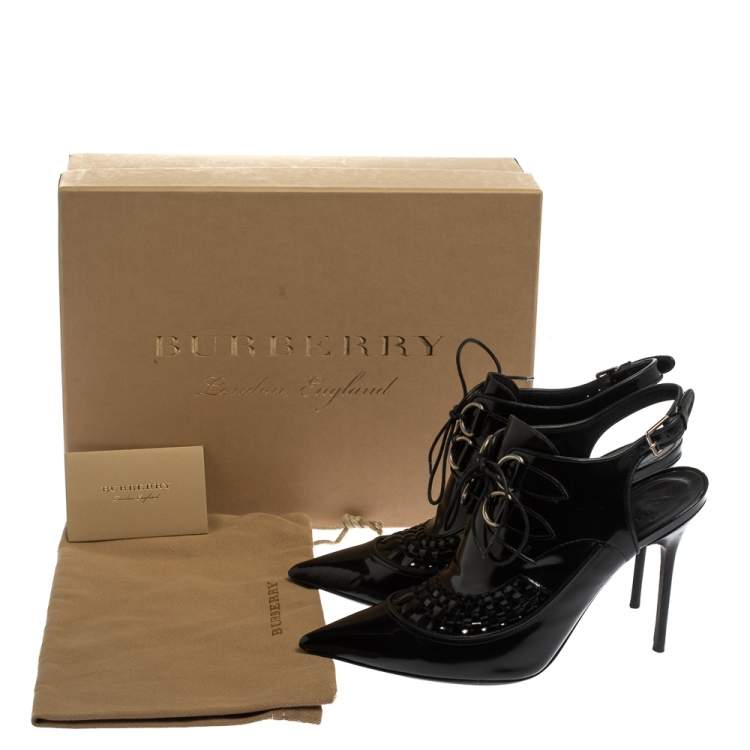 Pre Owned Burberry Black Patent Leather Buckton Pointed Toe Pumps Size 37