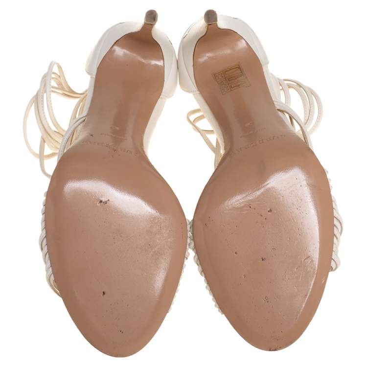 مملوكة مسبقًا Burberry White Leather Multi Strap Sandals Size 39